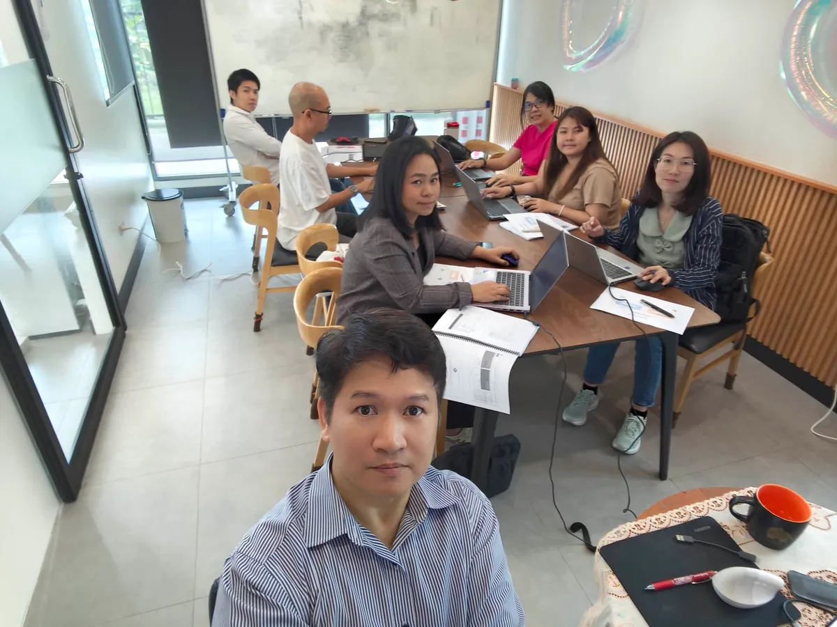 ภาพบรรยากาศอบรมคอร์ส Google Analytics For Digital Marketing Success รุ่น 17