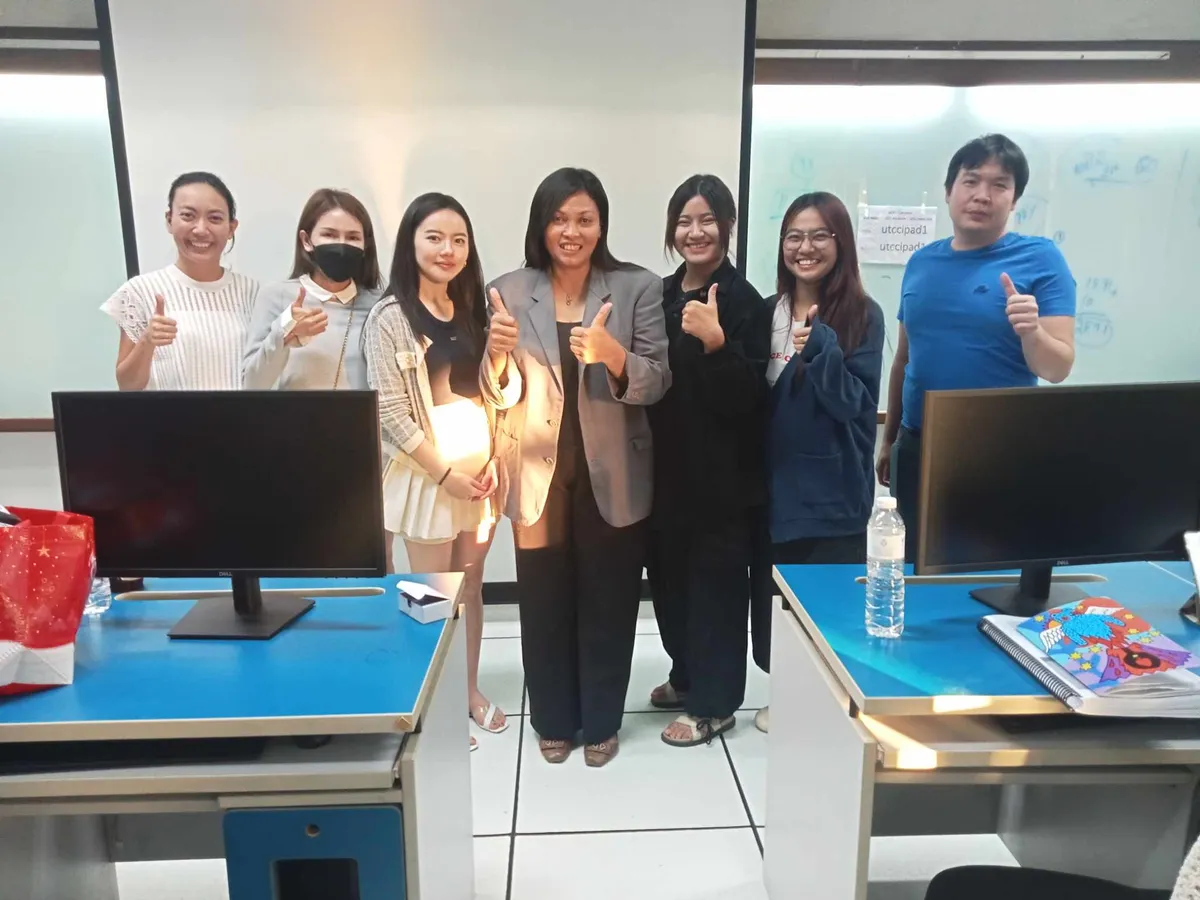 ภาพบรรยากาศอบรมคอ�ร์ส ขายให้ปัง ให้รวยด้วย Lazada / Shopee รุ่น 50