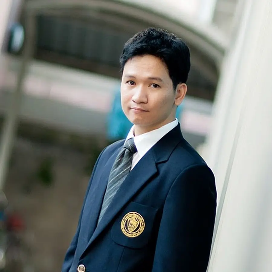 อ.ศรัณย์ ยุวรรณะ (อ.หนุ่ย)